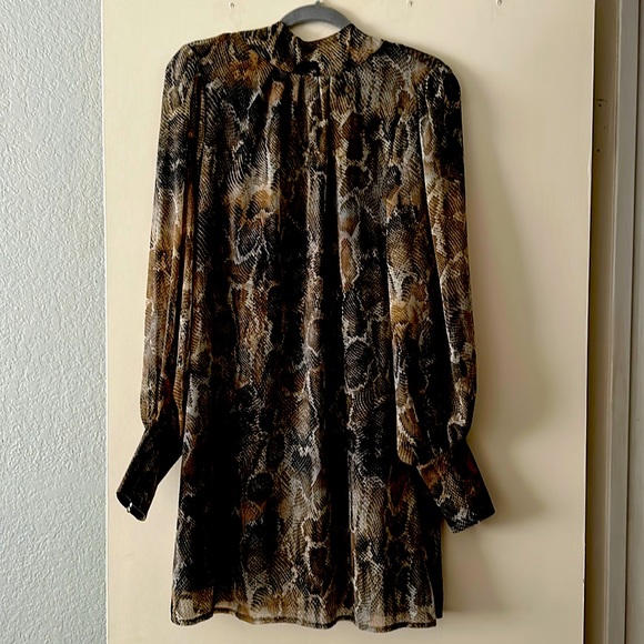 Cute evening dress - Picture 1 of 6